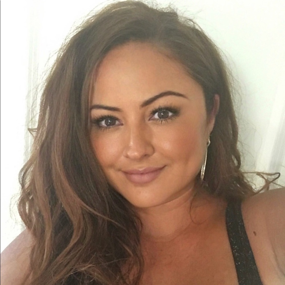 Meet your Posher, Chrissy